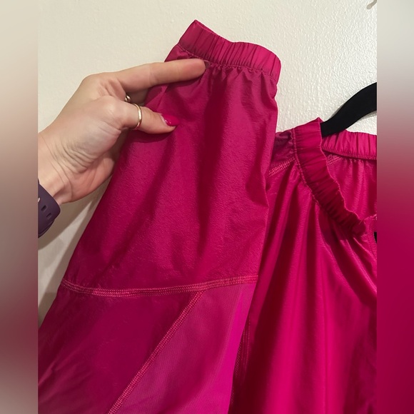 Lululemon With the Breeze Jacket - Picture 5 of 11